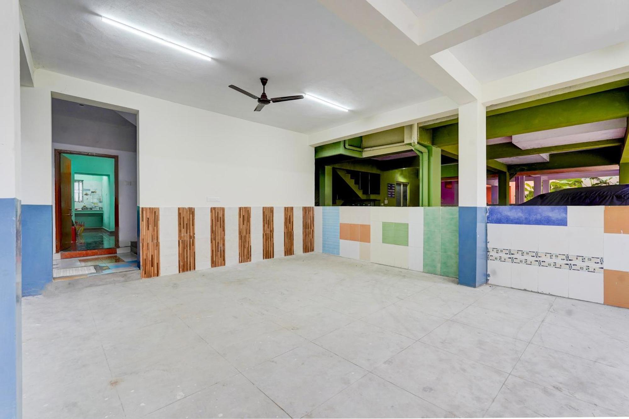 Hotel O Whites Inn Chennai Exterior photo